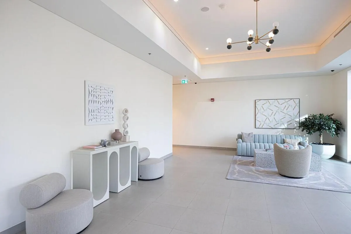 Downtown Dubai 4Br High-Floor Luxury That Sleeps 9 阿拉伯联合酋长国