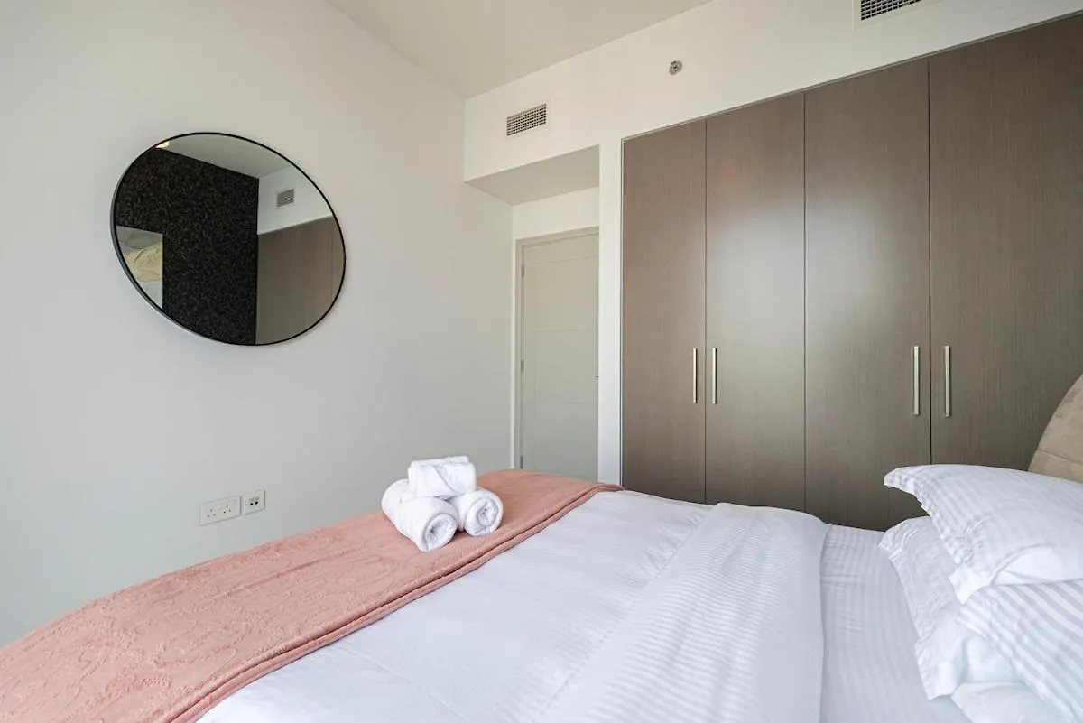 Downtown Dubai 4Br High-Floor Luxury That Sleeps 9 公寓