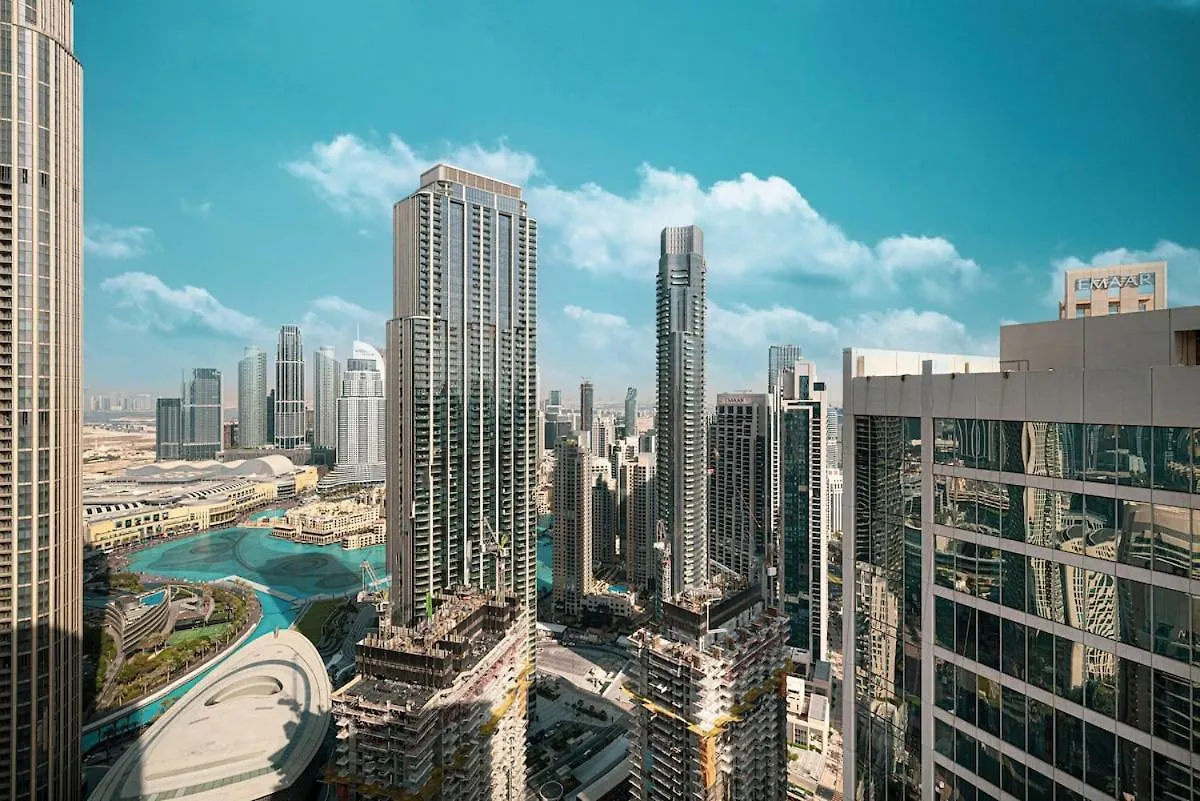Downtown Dubai 4Br High-Floor Luxury That Sleeps 9