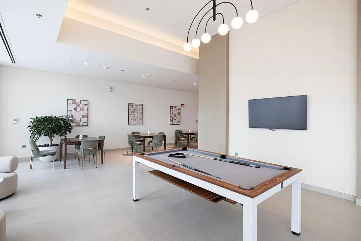 Apartment Downtown Dubai 4Br High-Floor Luxury That Sleeps 9