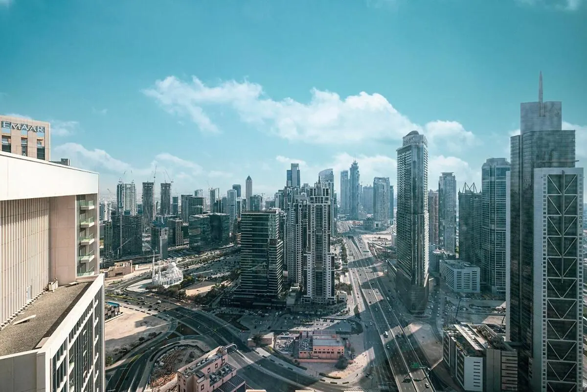 Downtown Dubai 4Br High-Floor Luxury That Sleeps 9 Apartment