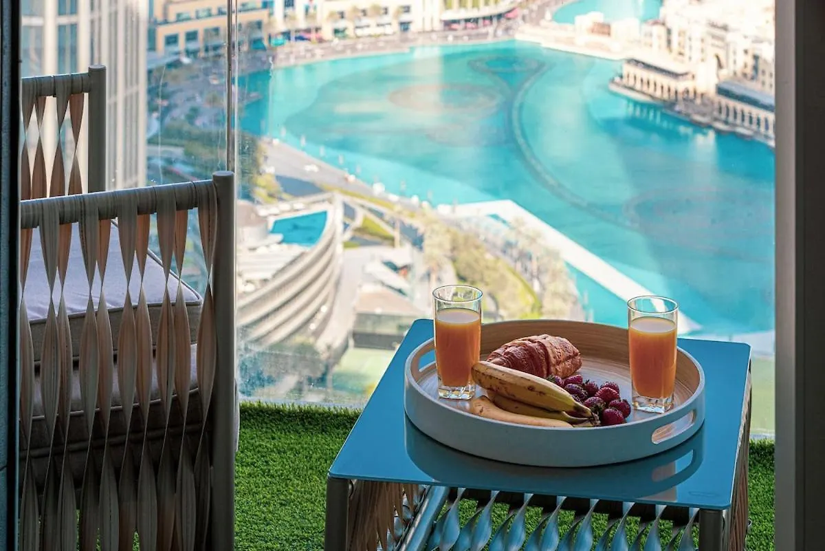 Downtown Dubai 4Br High-Floor Luxury That Sleeps 9